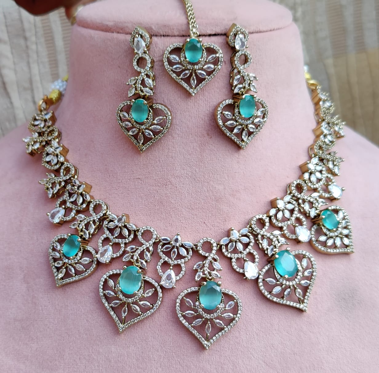 Diamond Stone Heart Necklace Set with Matching Earrings & Maang Tikka | Indian Jewellery Traditional Stone Indian Necklace Set