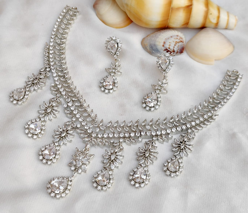 Gold Toned Bridal AD Necklace Earrings Set For Wedding