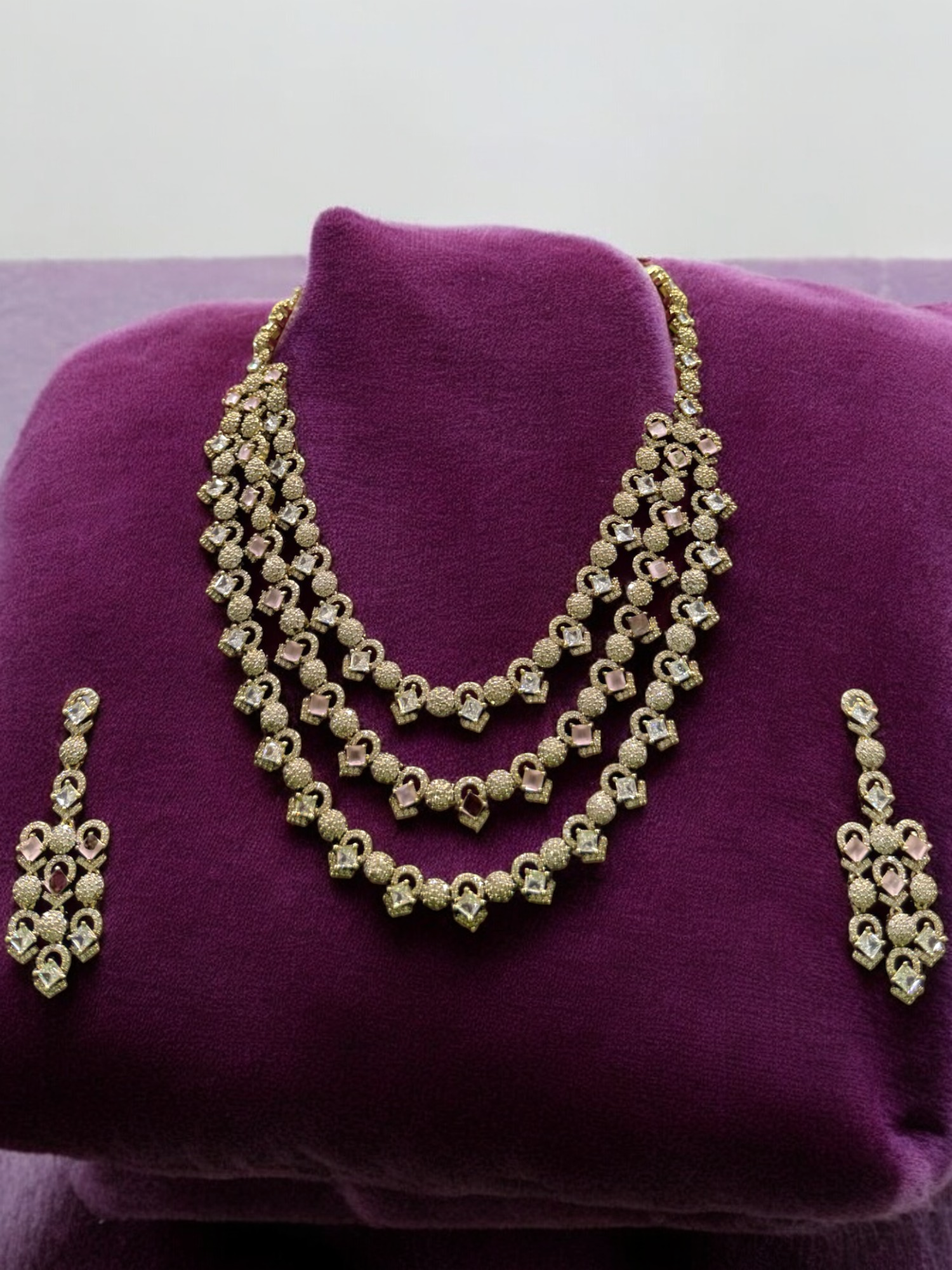 Rajsthani Golden Multi Layer Kundan Necklace Earrings Set, Jaipuri Golden Layered Pearl Necklace Set, Indian Gold Layered Kundan Jewelry Set, Indian Kundan Necklace Set