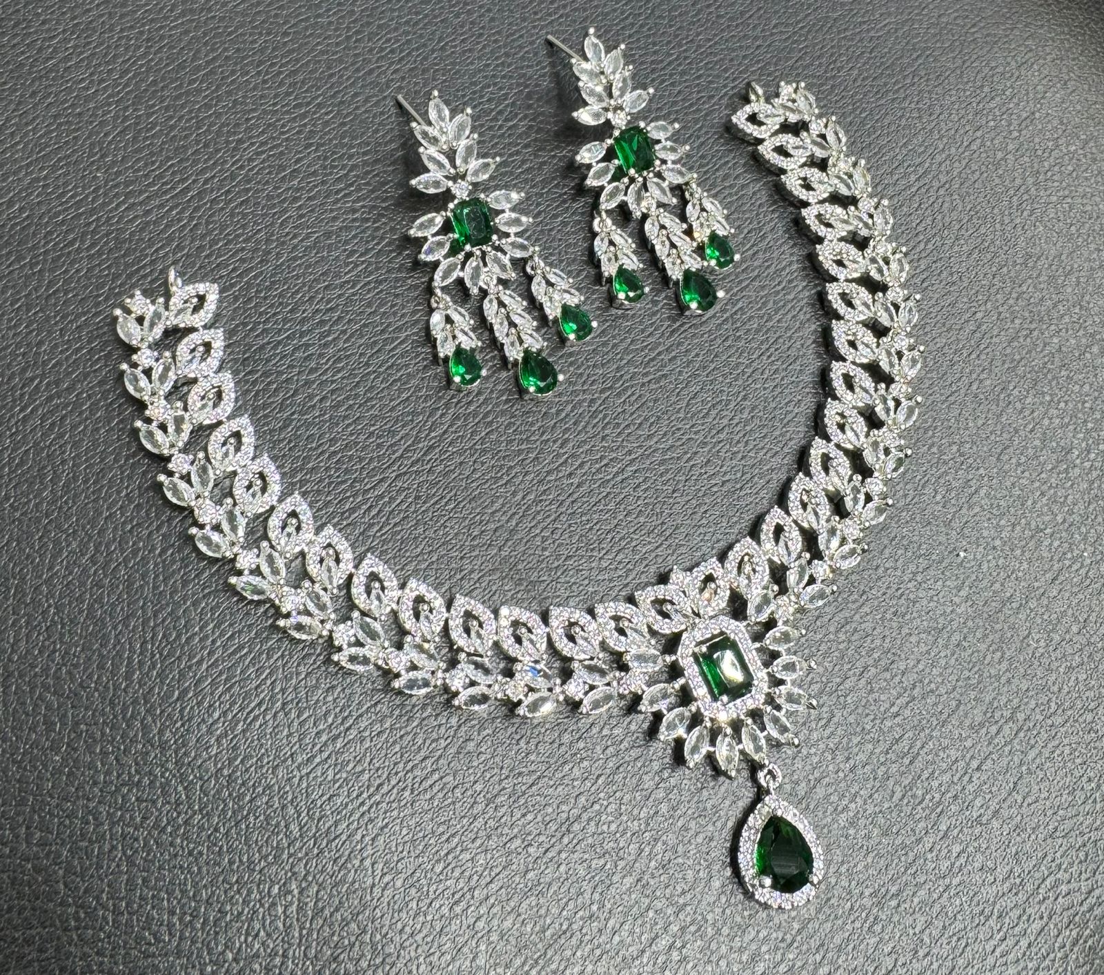 Sparkling Indian Pearl Necklace Earrings Set, Bridal Kundan Necklace Set, Bollywood AD Jewelry Set, Wedding Indian Kundan Choker Set, Pakistani Pearl Jewelry Set